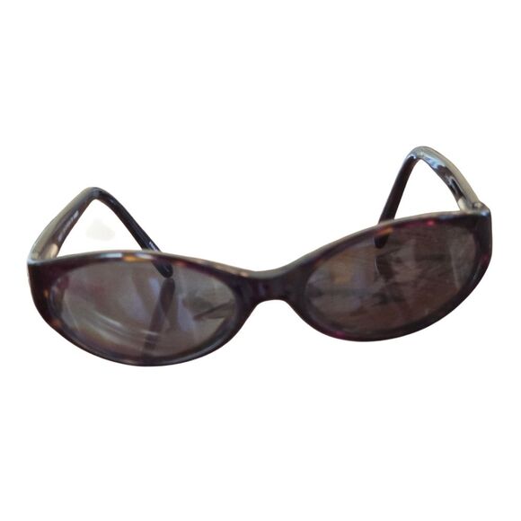 Adrienne Vittadini SunGlasses with Case 5009S Dark Amber Oval Wrap Havana main image 8